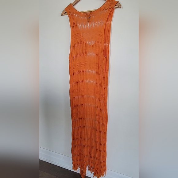 Ashley Stewart - Picture 3 of 6